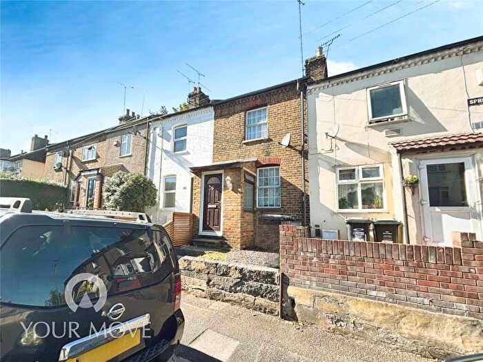 2 Bedroom Terraced House To Rent In Spring Vale South, Dartford, DA1