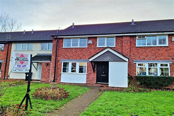 3 Bedroom Semi-Detached House To Rent In Peckforton Close, Gatley, Cheadle, SK8