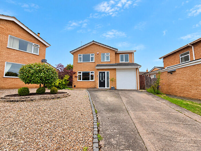4 Bedroom Detached House For Sale In Fir Tree Close, Barnton, Northwich, CW8