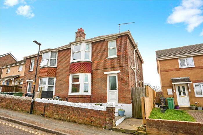 3 Bedroom Semi-Detached House For Sale In Slade Road, Ryde, Isle Of Wight, PO33