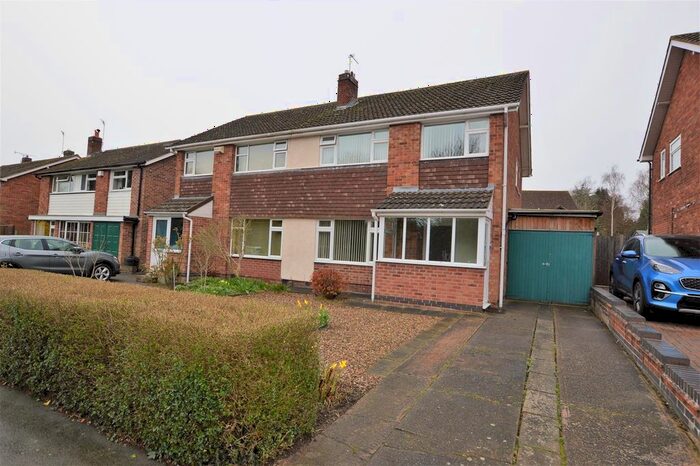 3 Bedroom Property To Rent In Launceston Road, Wigston, LE18