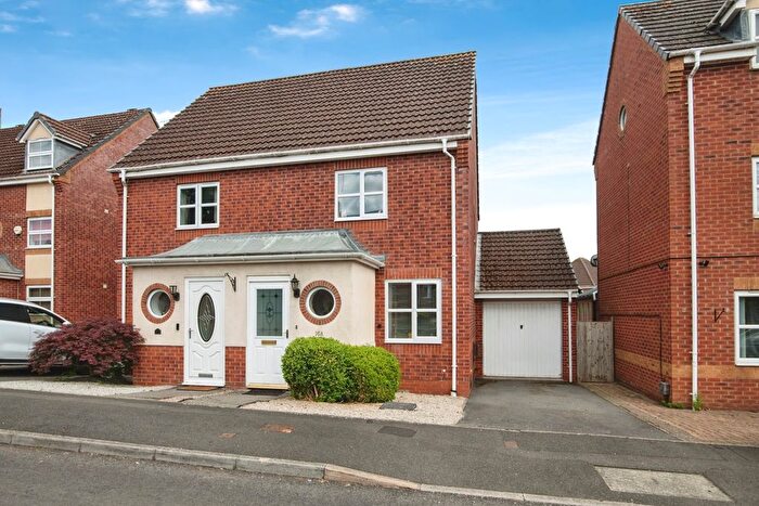 2 Bedroom Semi-Detached House For Sale In Lily Green Lane, Redditch, Worcestershire, B97