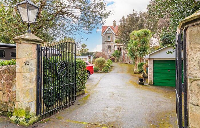 7 Bedroom Detached House For Sale In Stunning Victorian Residence - Trinity Road, Ventnor, PO38