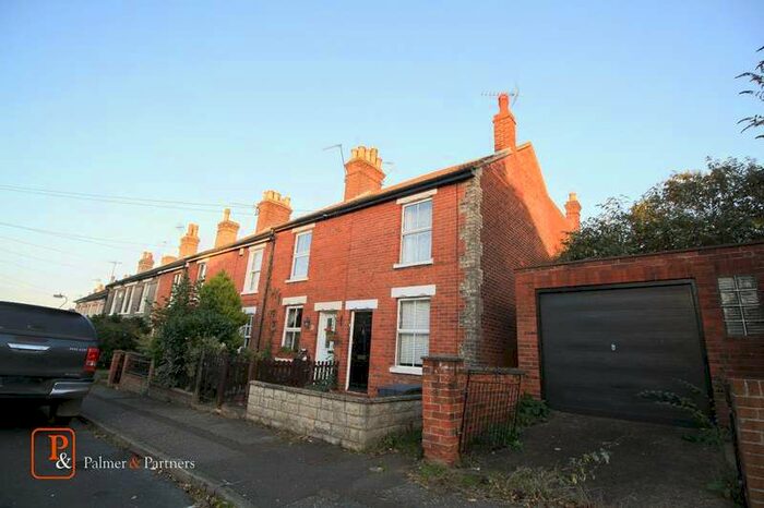 2 Bedroom End Of Terrace House To Rent In St Albans Road, Colchester, Essex, CO3