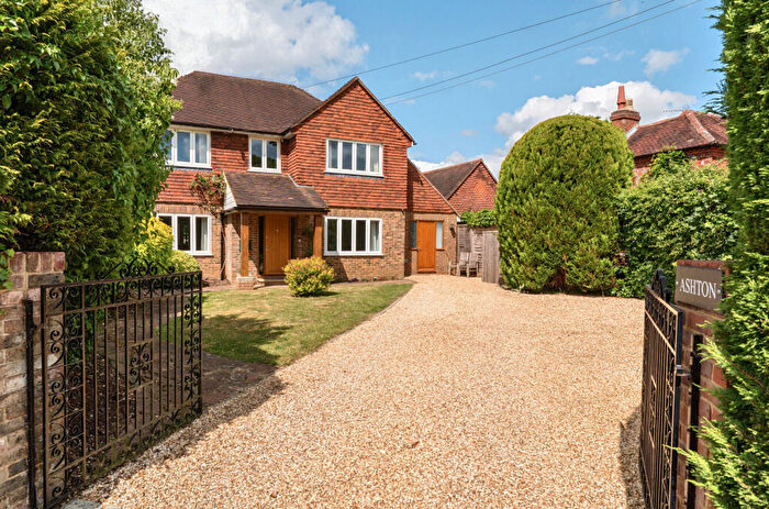 4 Bedroom Detached House For Sale In The Common, Dunsfold, Godalming, Surrey, GU8
