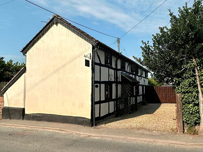 3 Bedroom Cottage For Sale In Bodenham, Hereford, HR1
