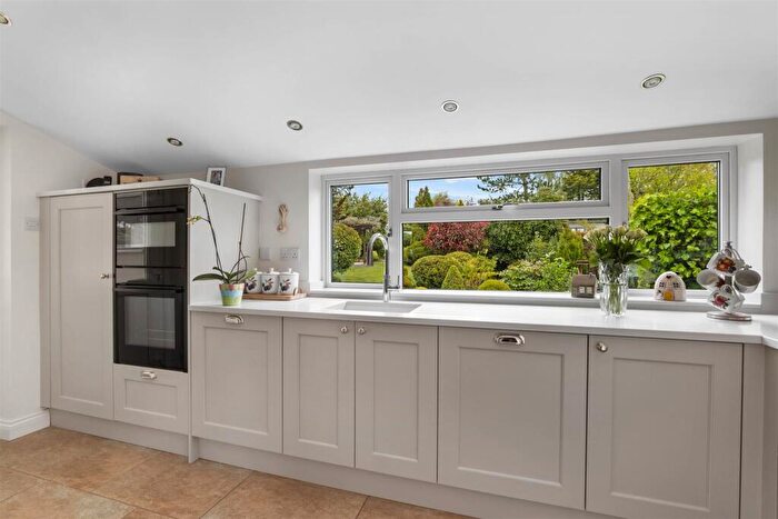 2 Bedroom Detached Bungalow For Sale In Oak Tree Lane, Cookhill, Alcester, B49