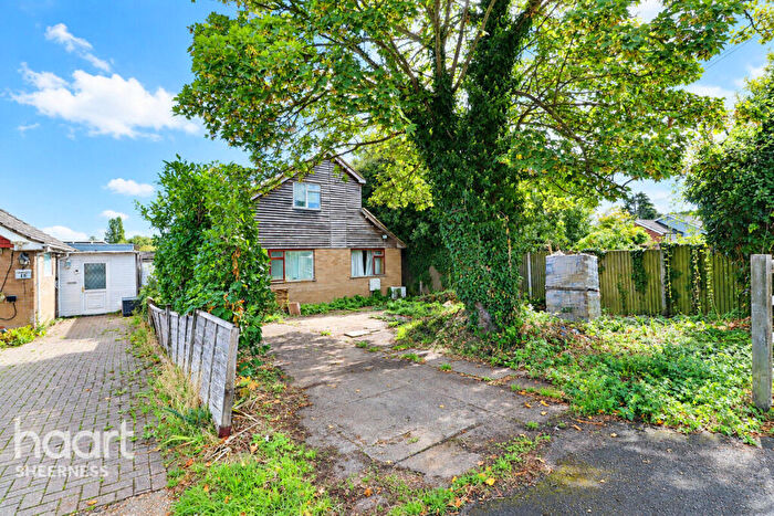 4 Bedroom Detached House For Sale In Oak Lane, Sheerness, ME12