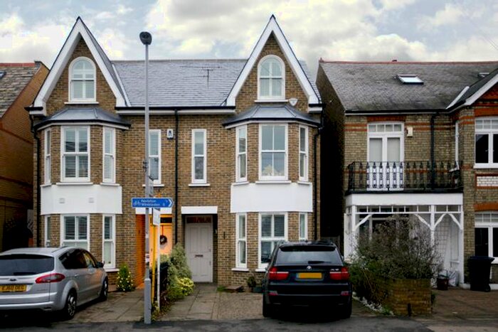 4 Bedroom Semi-Detached House To Rent In Clifton Road, Kingston Upon Thames, KT2