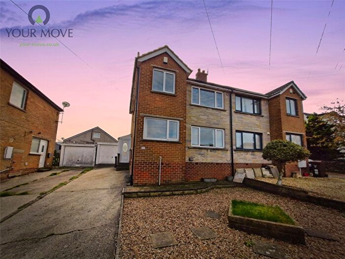 3 Bedroom Semi-Detached House To Rent In Westburn Crescent, Keighley, West Yorkshire, BD22