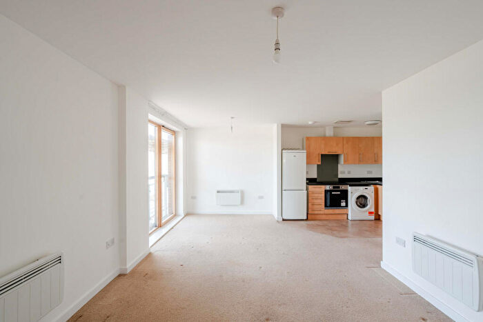 2 Bedroom Flat For Sale In Crown & Anchor House, Sweetman Place, Temple Quay, Bristol, BS2