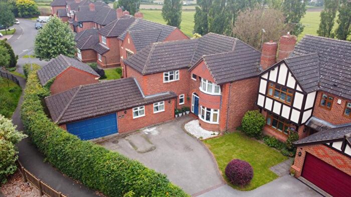 5 Bedroom Detached House For Sale In Merlin Way, Mickleover, Derby, Derbyshire, DE3