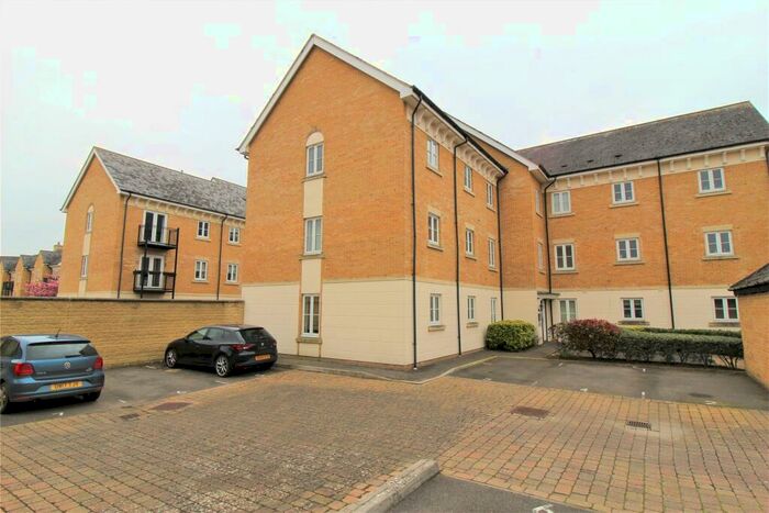 2 Bedroom Apartment To Rent In Shepherds Court, Ash Avenue, Carterton, Oxfordshire, OX18