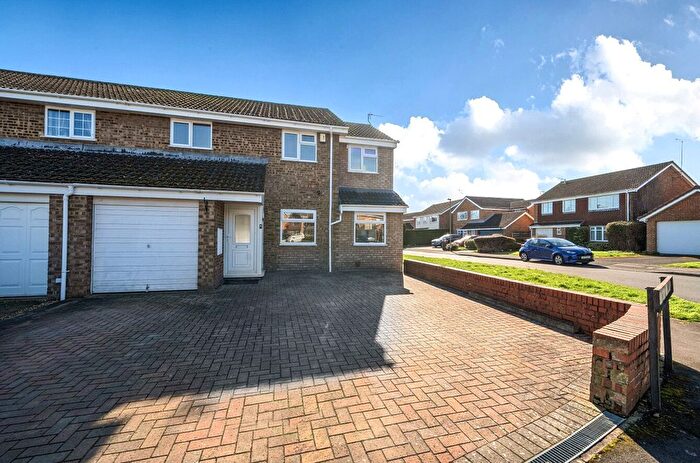 4 Bedroom Detached House To Rent In Beddington Court, Kingsdown Park, Swindon, SN3