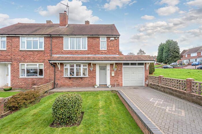 2 Bedroom Semi Detached House For Sale In Rowan Rise, Kingswinford, DY6