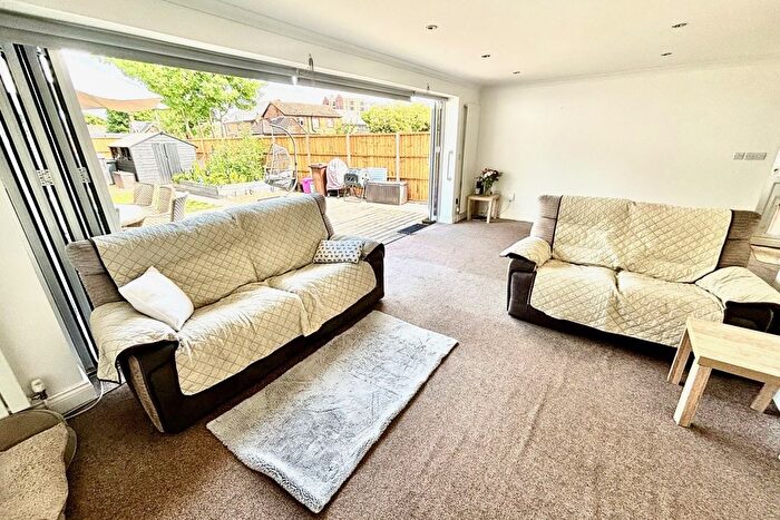 4 Bedroom Detached House For Sale In Rusham Road, Egham, Surrey, TW20