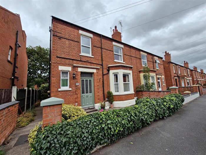 2 Bedroom Flat To Rent In Winchilsea Avenue, Newark, NG24