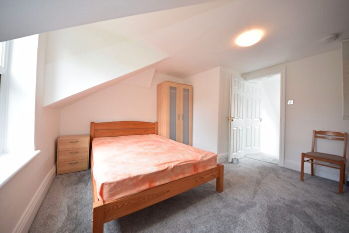 4 Bedroom Flat To Rent In Langdon Park Road, Highgate, London, N6