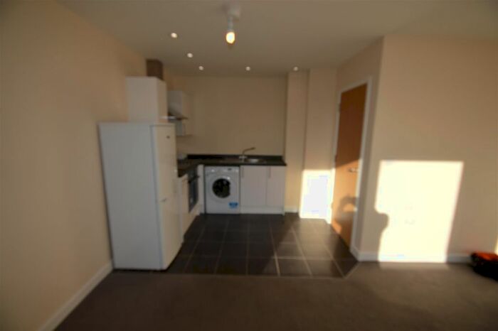 Studio To Rent In St. Georges Retail Park, St. Georges Way, Leicester, LE1