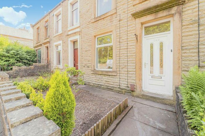 3 Bedroom Terraced House To Rent In Burnley Road, Padiham, Burnley, Lancashire, BB12