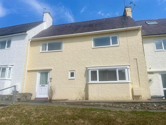 3 Bedroom House For Sale In Maes Hyfryd, Beaumaris, LL58