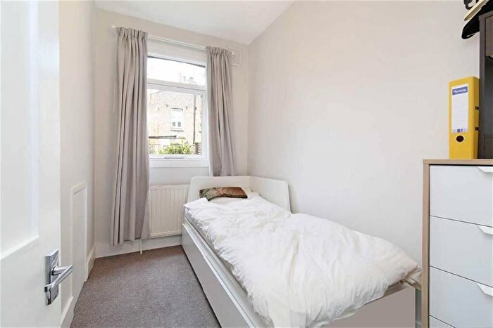 2 Bedroom Apartment To Rent In Brunswick Road, Leyton, London, ., E10