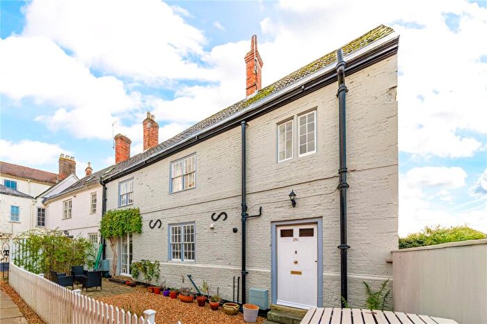 2 Bedroom End Of Terrace House For Sale In St. Johns Street, Devizes, Wiltshire, SN10