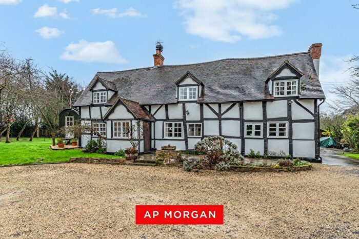 4 Bedroom Cottage For Sale In Naunton Beauchamp, Pershore, Worcestershire, WR10