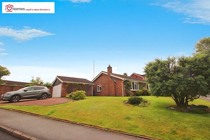3 Bedroom Detached Bungalow To Rent In Netherstone Grove, Four Oaks, Sutton Coldfield, B74