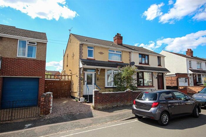 3 Bedroom Semi-Detached House For Sale In Park Road, Kempston, Bedford, Bedfordshire, MK42