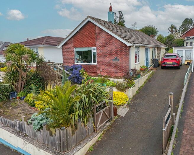 3 Bedroom Bungalow For Sale In Dolphin Court Road, Windmill, Paignton, TQ3