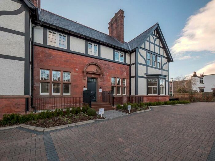 2 Bedroom Apartment To Rent In Corstorphine Road, Edinburgh, EH12