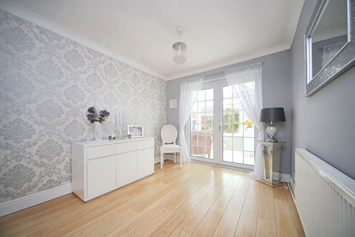 2 Bedroom Bungalow For Sale In Sherborne Road, Orrell, WN5