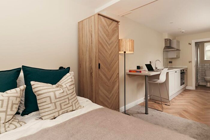 Studio To Rent In Room, Wolfa Street, DE22