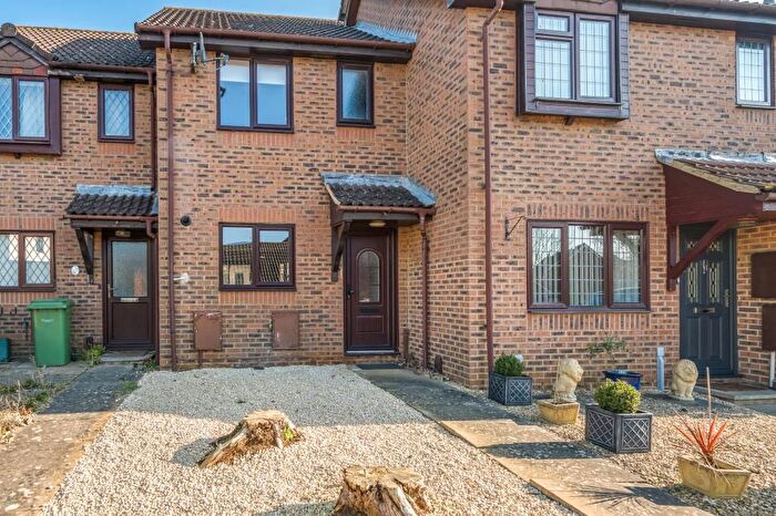 2 Bedroom Terraced House To Rent In Ypres Way, Abingdon, OX14