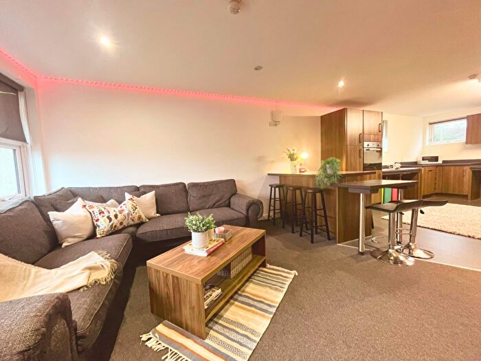 6 Bedroom Flat To Rent In Peninsula Student Living, Derriford, PL6