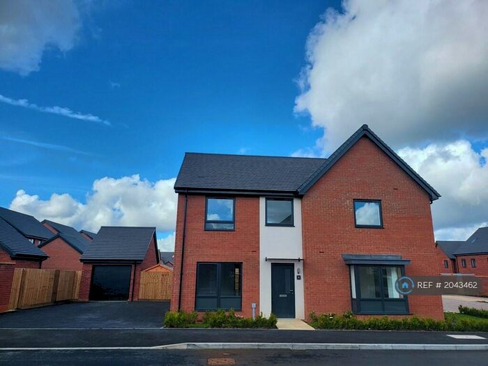 3 Bedroom Semi-Detached House To Rent In Marion Crescent, Glebe Farm, Milton Keynes, MK17