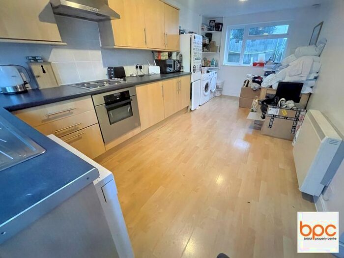 3 Bedroom Bungalow For Sale In South Road, Burnham-On-Sea, TA8