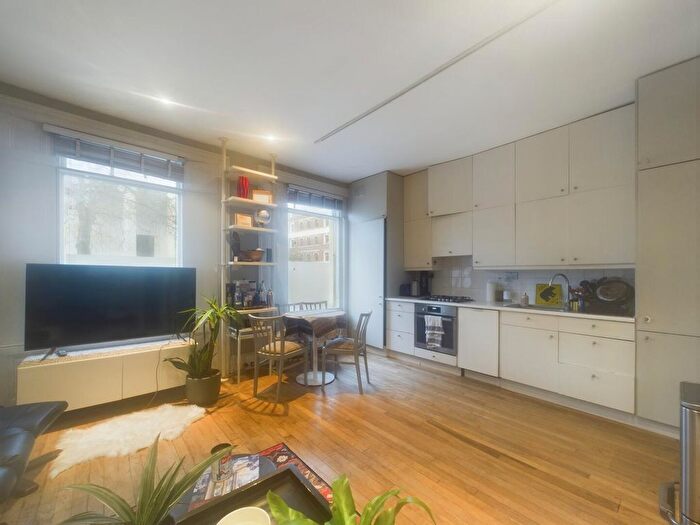 1 Bedroom Flat To Rent In Camden Street, Camden Town, NW1