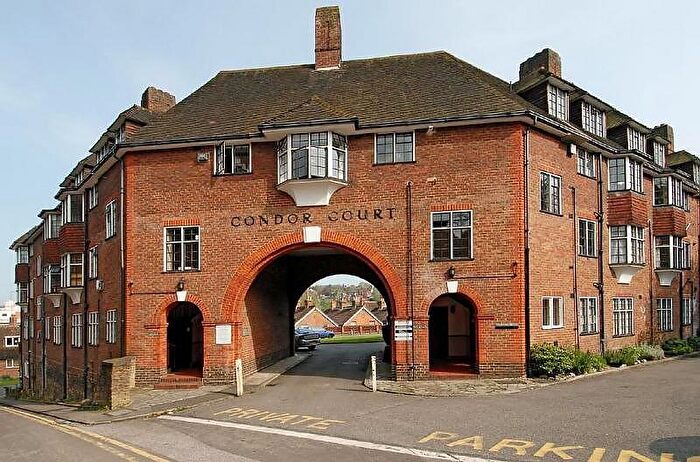 1 Bedroom House To Rent In Condor Court, Guildford, GU2