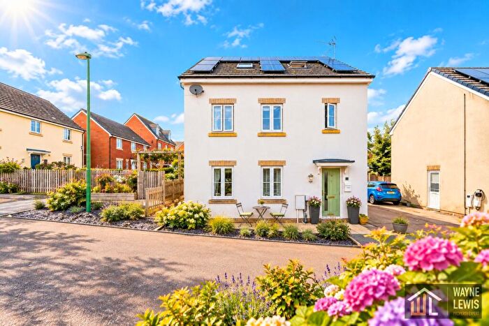 5 Bedroom Detached House For Sale In Drum Tower View, Caerphilly, Caerphilly County Borough, CF83