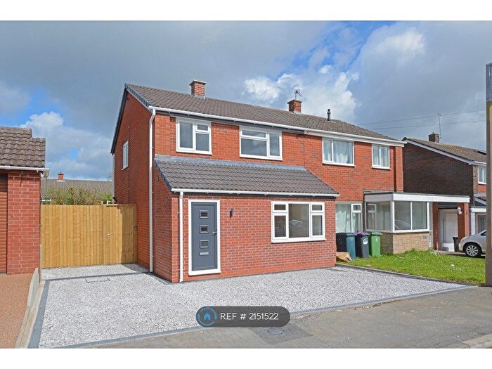 3 Bedroom Semi-Detached House To Rent In Burnell Close, Shrewsbury, SY3