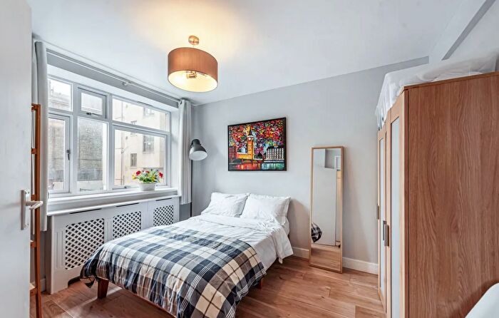 1 Bedroom Flat To Rent In Greville Place, St Johns Wood, London, NW6