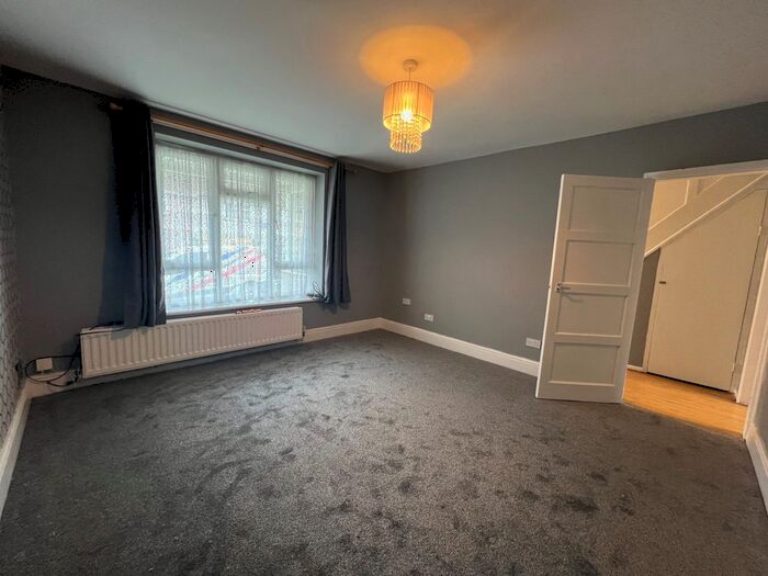 3 Bedroom Terraced House To Rent In Brazil Street, Coventry, CV4