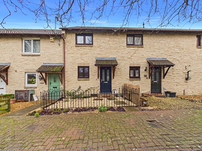 2 Bedroom Terraced House For Sale In Jasmine Close, Calne, SN11