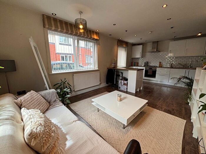 1 Bedroom Flat To Rent In Cedar House, Teal Street, Roath, CF24