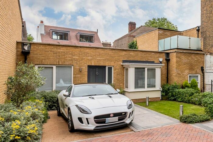 1 Bedroom Bungalow To Rent In Flutemakers Mews, London, SW4