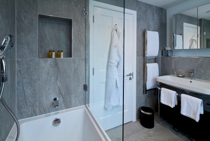 3 Bedroom Town House To Rent In Cheval Place, Knightsbridge, SW7