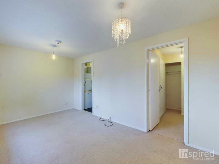 Flat To Rent In Forest Rise, Eaglestone, MK6