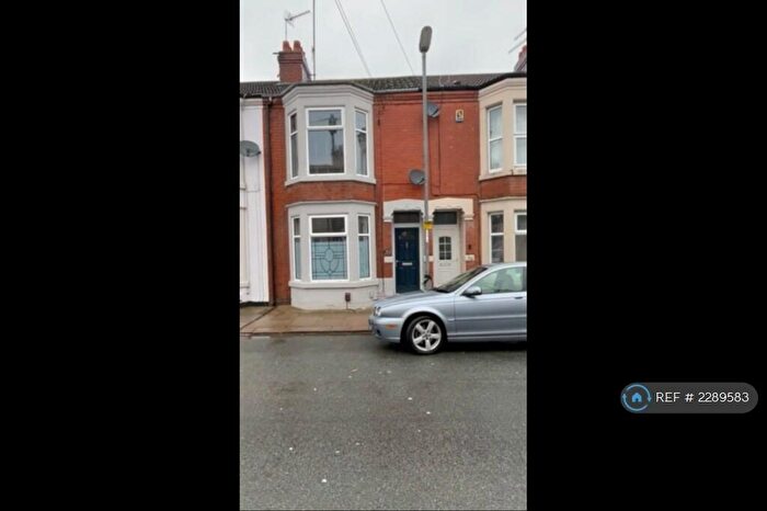 3 Bedroom Terraced House To Rent In Euston Road, Northampton, NN4